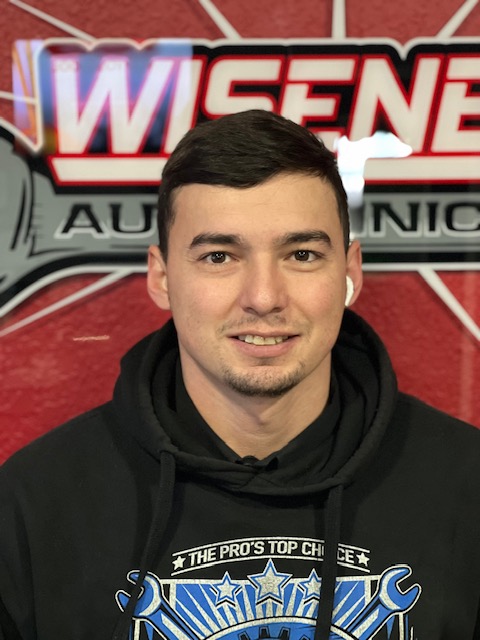 Adrian Donaldson | Technician for Wisener's Auto Clinic