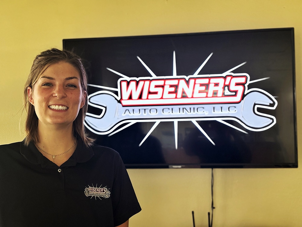 Cortney David - Administrative Assistant for Wisener's Auto Clinic in Temple Texas